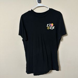 Vintage Black graphic t-shirt